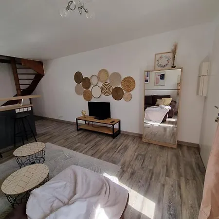 Duplex 40m2 Cocooning Coeur De Avec Parking Apartment Neauphle-le-Chateau
